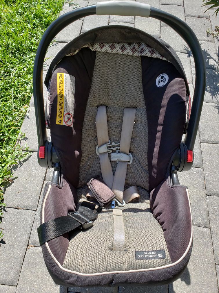 Graco Quick Connect Car Seat & Base