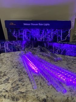 Purple meteor shower rain lights, Halloween lights, Christmas lights, Luces de Halloween, luces de Navidad