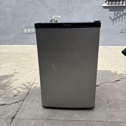 Mini Fridge with small Stand