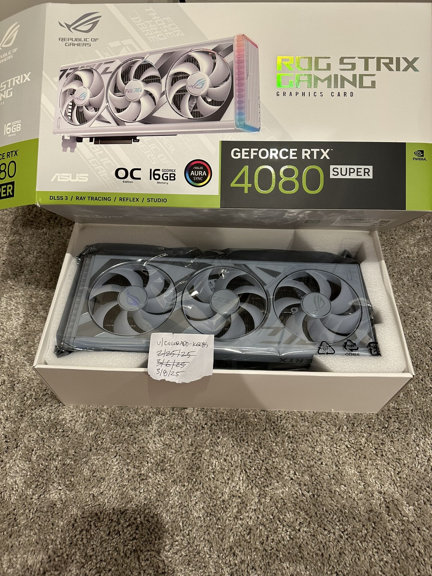 Asus Strix 4080 Super White