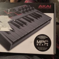 AKAI Professional MPK Mini  Mpc Beats (NEW) 