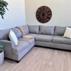 Fast Delivery Available — Gray Modern Deep-Seated 2pc L Sectional Couch