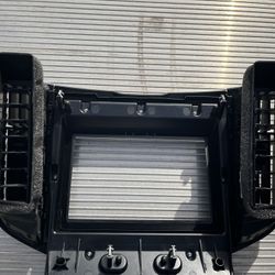 2019 Ford Edge ST Info Center Console