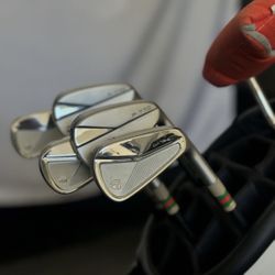 Custom Golf Clubs / Golf Grips / Repair / Regripping 