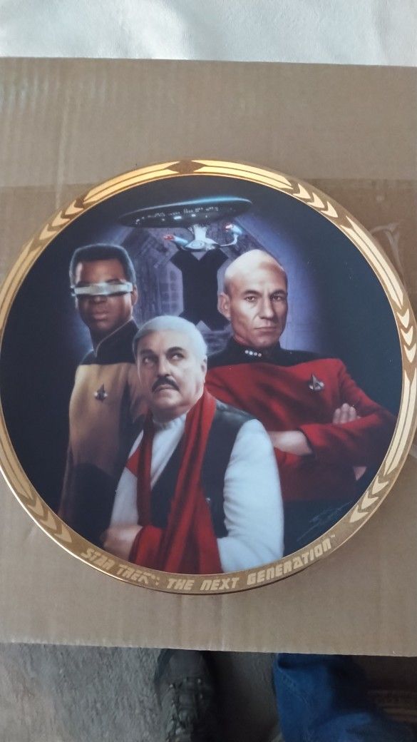 Star Trek Collector's Plate