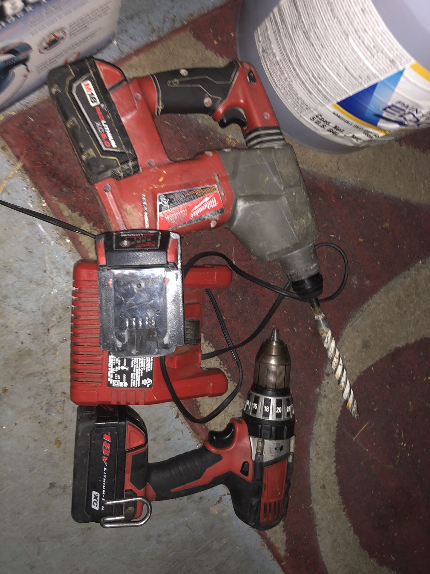 18 V Milwaukee Hammer drill and drill with charger