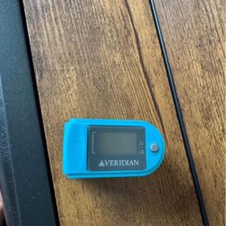 Deluxe Pulse Oximeter 