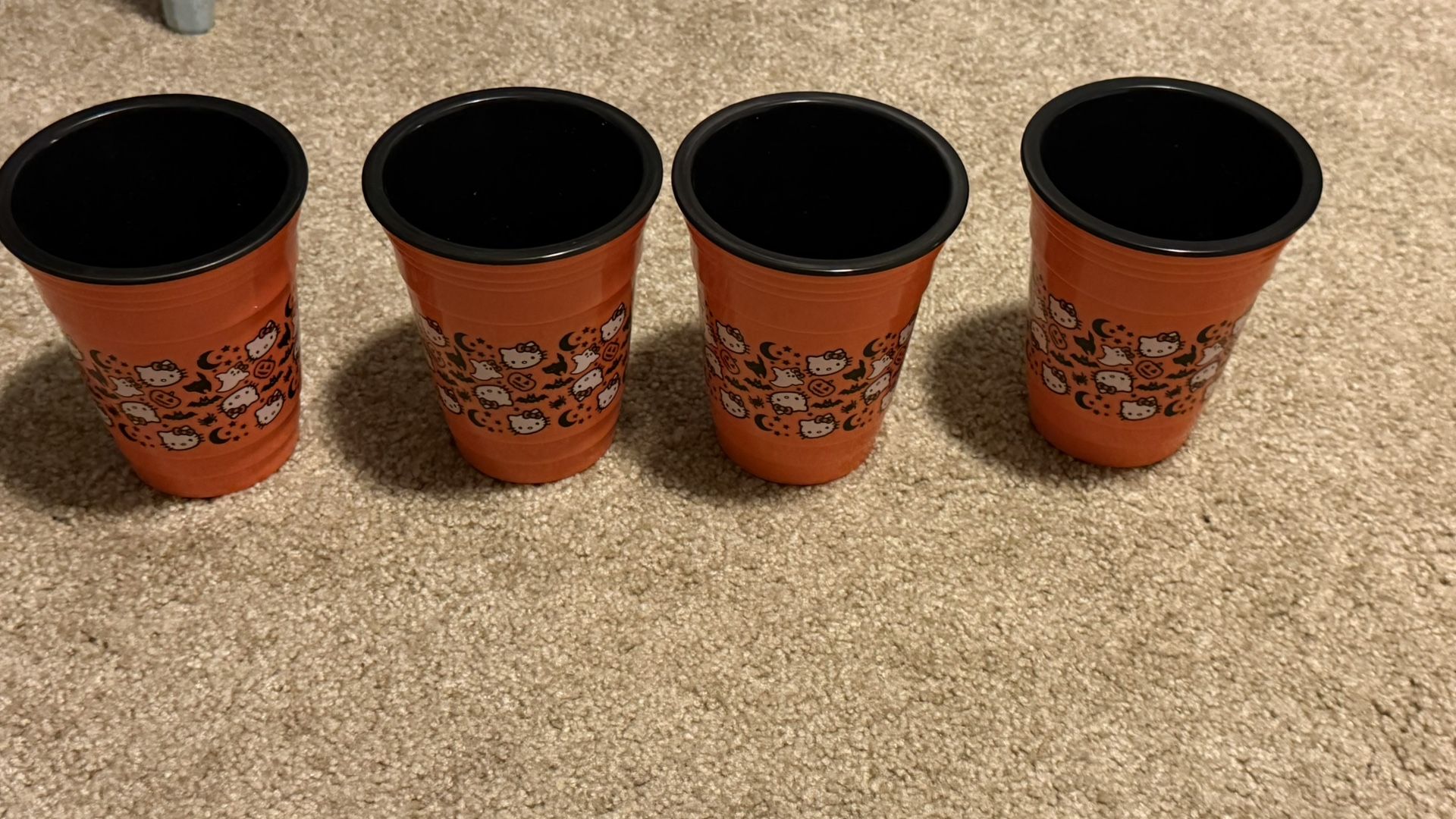 *VIRAL* Set of 4 Hello Kitty Halloween Orange Plastic Tumblers 16oz
