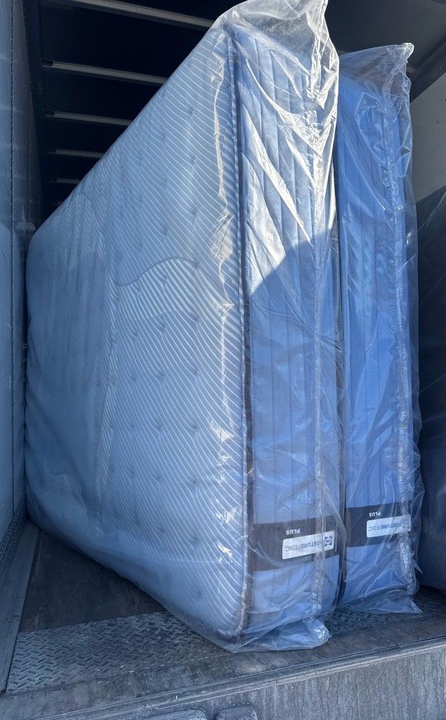 Brand new queen size Sealy Posturepedic firm mattress on sale