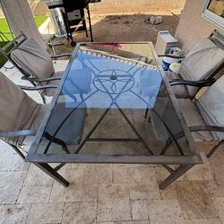 Patio Table Set four chairs.
