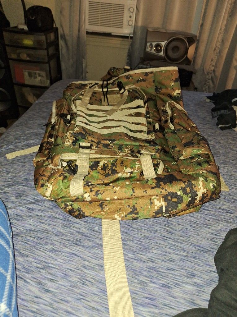 Traveling bag