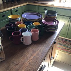Vintage Metlox Dishes