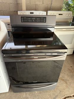 Induction Frigidaire Oven Range / Stove 