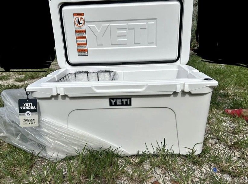 Yeti Tundra 75 Cooler