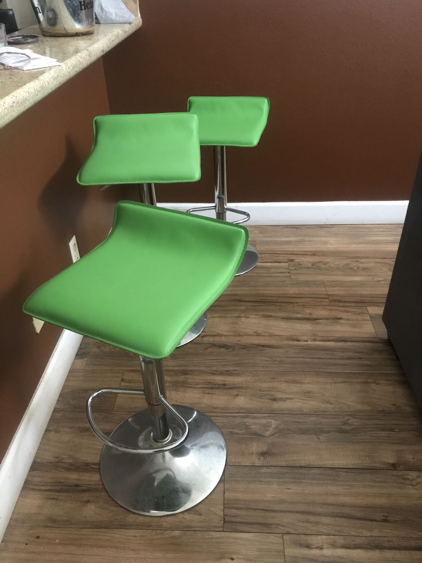 set of 3 bar stools ( lime green)