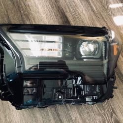 2024 2025 TOYOTA TACOMA HEADLIGHT LED DRIVER SIDE “L” ORIGINAL OEM