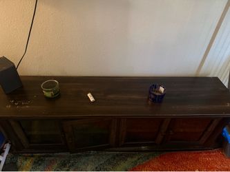Tv stand