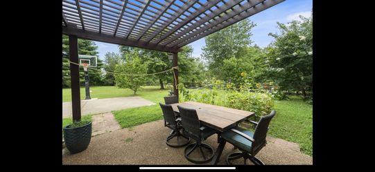 Outside Table With 4 Chairs 