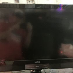 Vizio 120frames Per Second 720P TV/PC Monitor