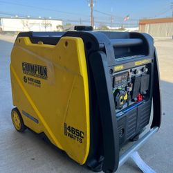 Champion Power Equipment
4,650/3,650-Watt Gasoline
Powered Inverter Generator,
Quiet Technology, RV-Ready