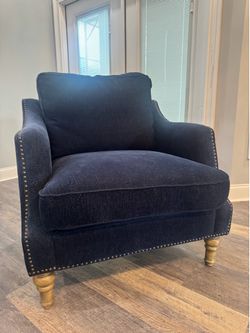 Set of 2 Coaster Navy Blue Accent Chairs – Excellent Condition