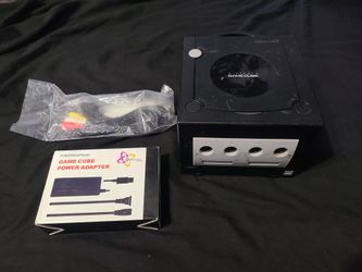 Nintendo Gamecube (Includes Power And AV Cables)