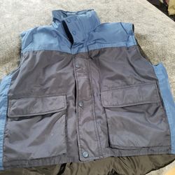 Mens CABELAS Goose Down Vest 