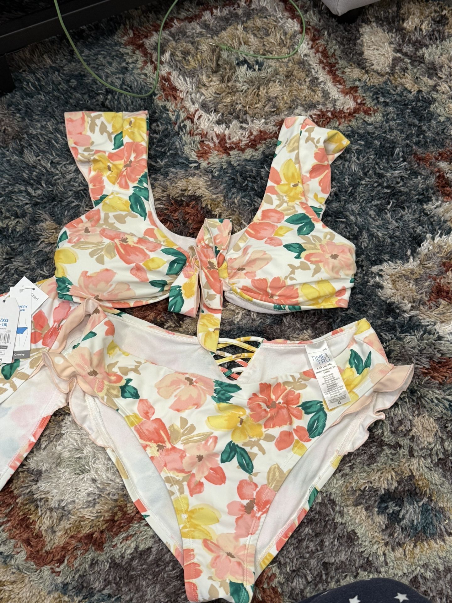 Floral Bikini - M/L/XL