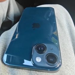 iPHONE 14 (Dark Blue) • 128 GB • UNLOCKED 🔐  (Price Firm)