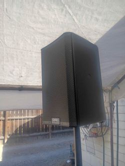 QSC K10.2 10” Powered PA Speaker – Professional DJ Audio