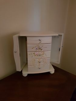 Hand Painted (Dresser Top) Wooden Jewelry Chest