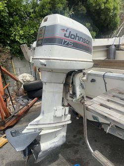 2 Stroke 175 Ho Johnson Engine. 2-4 Cylinder Is Dead You Can Rebuild It Or Use It For Parts..$950