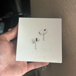 2 gen AirPod pros