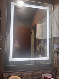 LED bathroom mirror