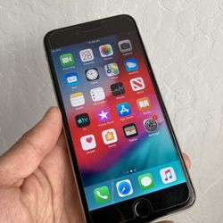 iPhone 6. Like New And Unlocked!!