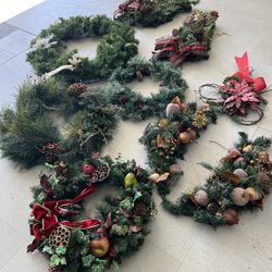 Huge Lot Of Wreath Christmas Lot