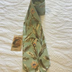 Tommy Bahama Men's Silk Tie Green Orange Floral Tropical Elegance Classic Size