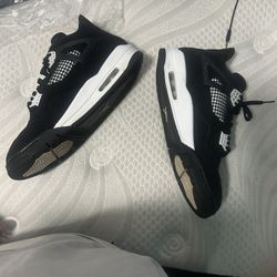 Jordan 4s Bundle – Black & White + Blue, Great Condition