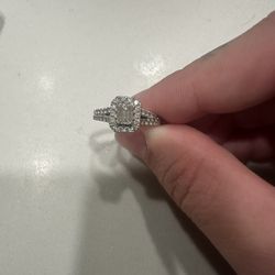 2 Ct Engagement Ring With Band