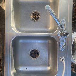 Sink Muy Buena Condicion