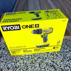 DRILL SET RYOBI 18V BATTERY AND CHARGER INCLUDED