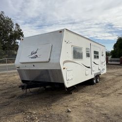 Rv/travel Trailer