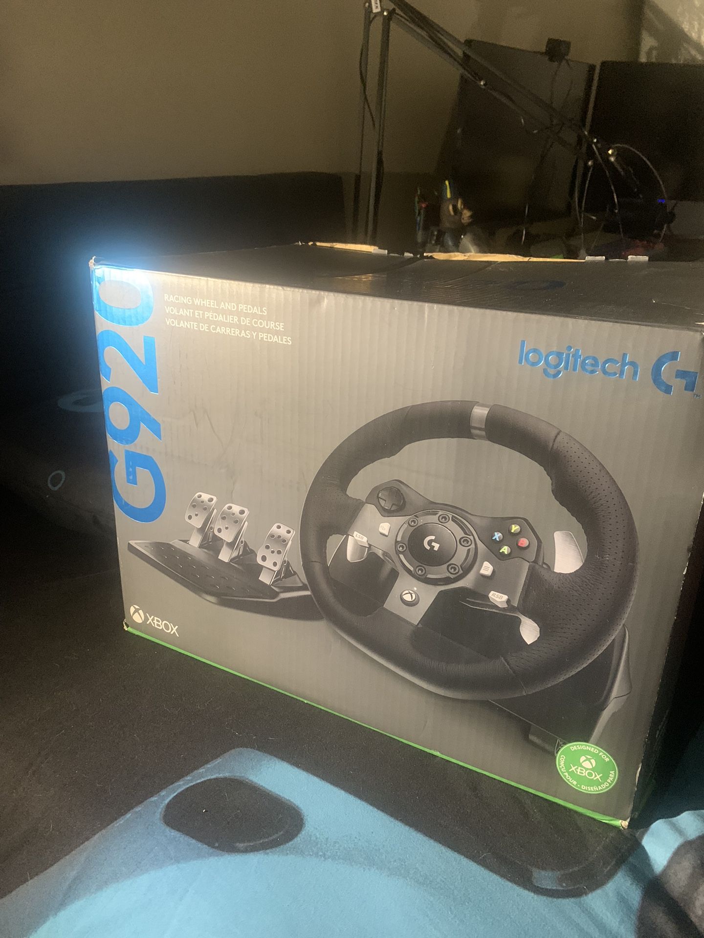 G920