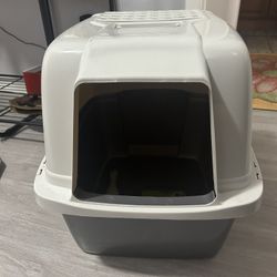 covered litter box 