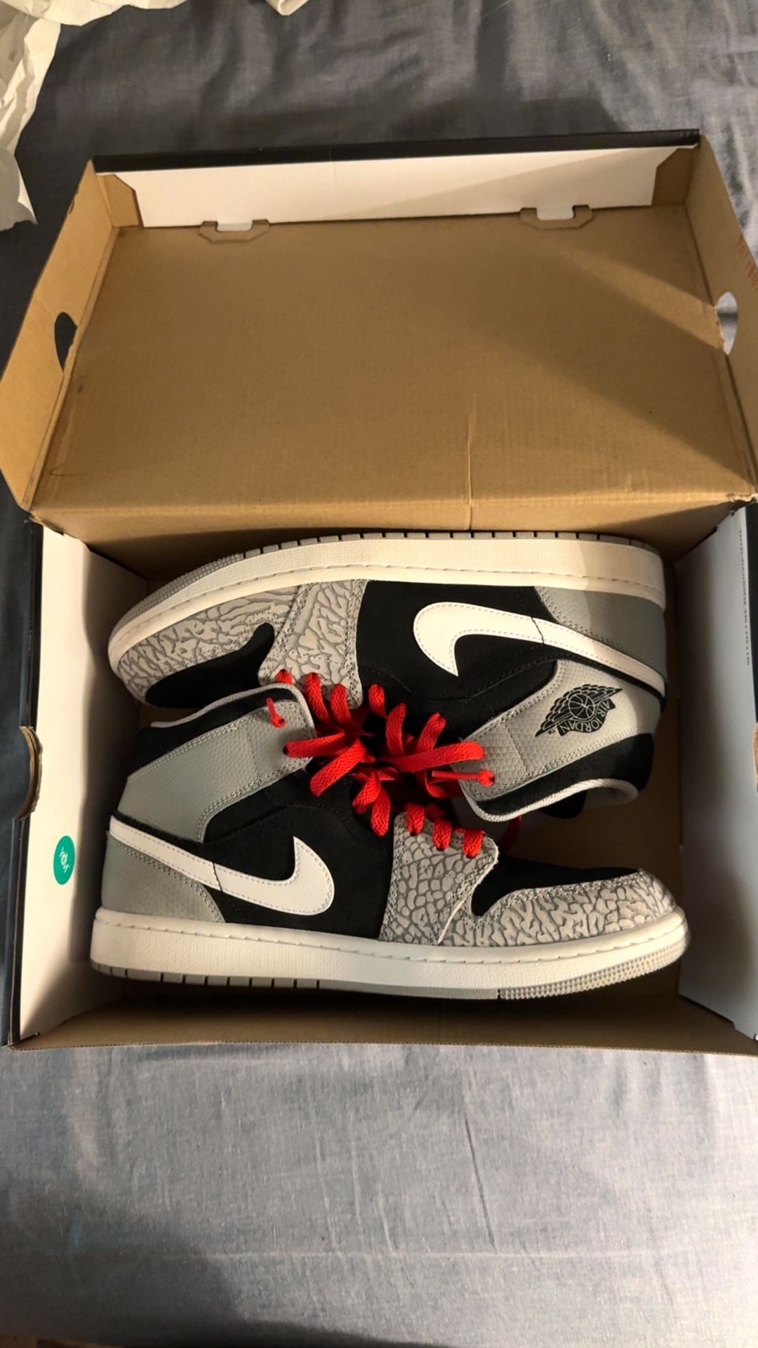 Jordan 1 Mid Se