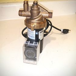 Goulds Laing Instant  Hot Water Circulating Water Pump ACT-303-BTRW New Nevera Used  