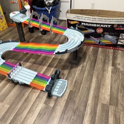 Mario Kart Hotwheels Track