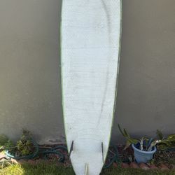 8 Ft Surfboard 