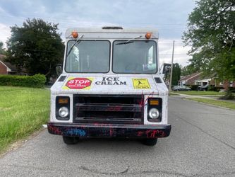 ICECREAM TRUCK P20 READY TO GO