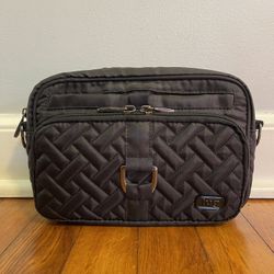 Beautiful Lug Carousel Travel Bag